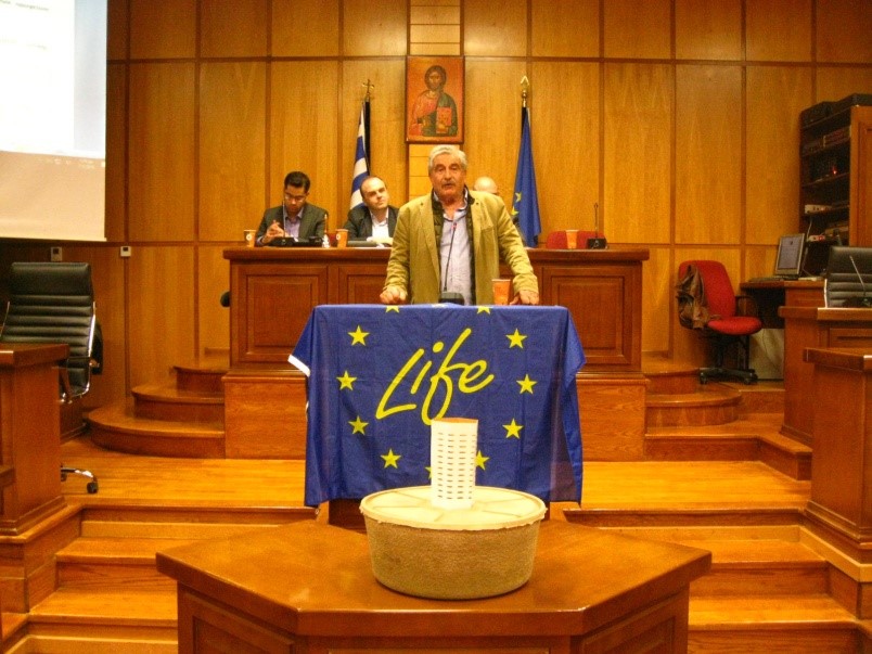 Εικόνα 6: Δήμαρχος Σερβίων-Βελβεντού Α. Κοσματόπουλος