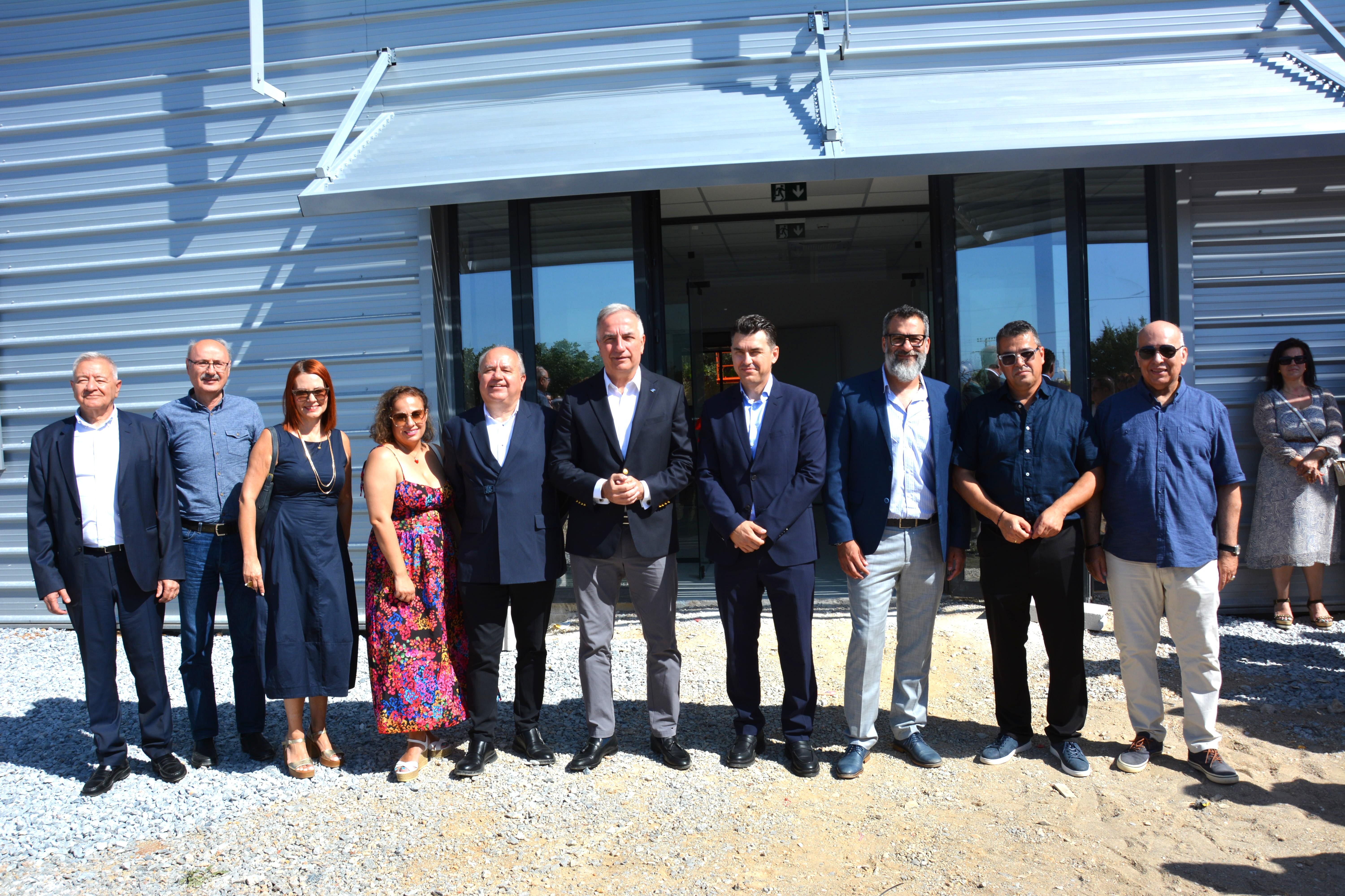 Ο Υφ. Ανάπτυξης μαζί με Τον Πρόεδρο ΔΣ και εκπροσώπους του ΕΚΕΤΑ 