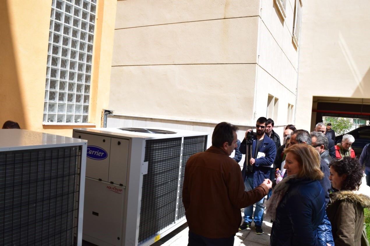 Επίσκεψη στο επιδεικτικό έργο ΑΠΕ του κτιρίου του Διοικητηρίου (1)