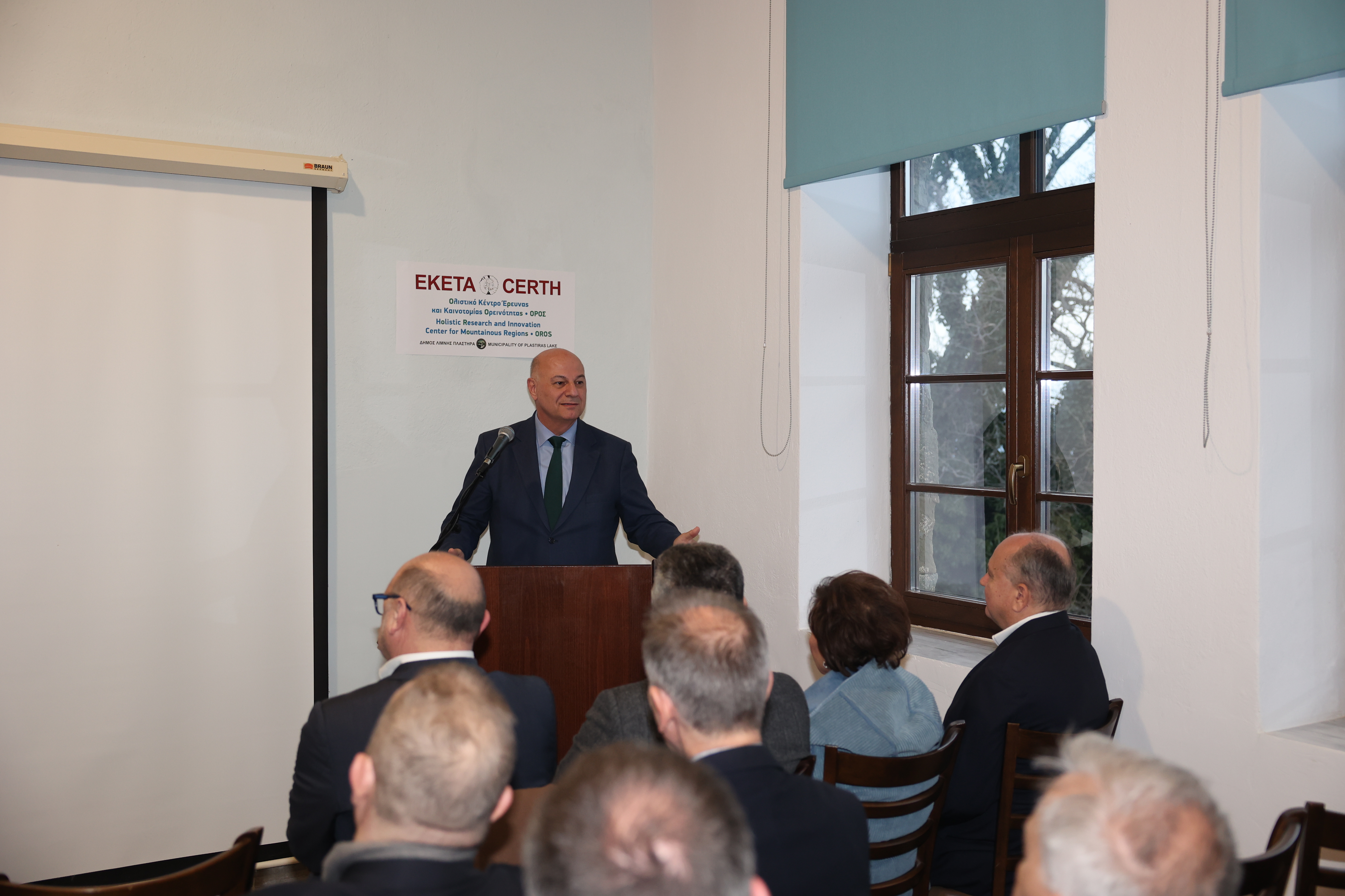 Ο Υπουργός Αγροτικής Ανάπτυξης κ. Τσιάρας