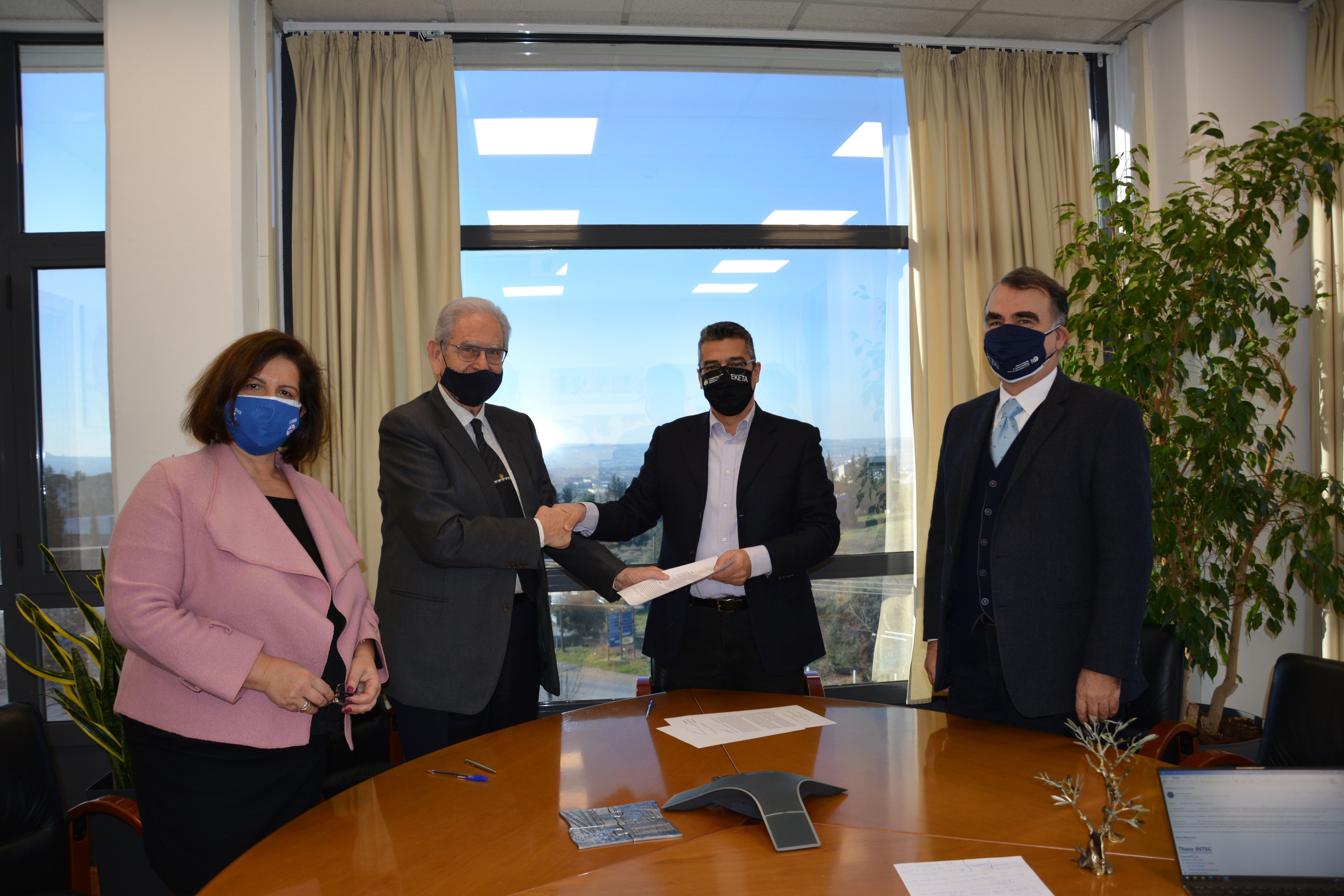 <u>Δελτίο τύπου</u><strong> Υπογραφή Μνημονίου Συνεργασίας μεταξύ ΕΚΕΤΑ και Thess INTEC</strong><span style="COLOR: #0767b3"><br />[12 Φεβρουαρίου 2021]</span>